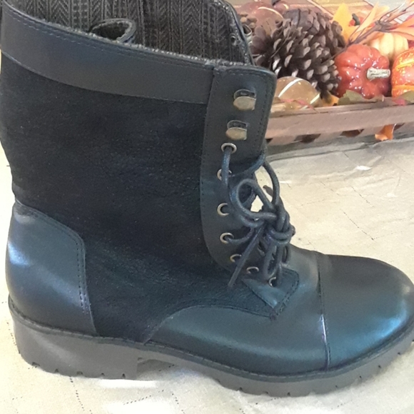 groove Shoes Groove Ladies Lace Up Boots Nwot Poshmark